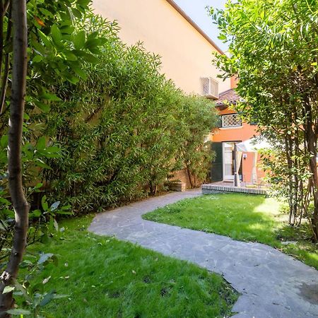 Isaia Garden - BolognaRooms Buitenkant foto